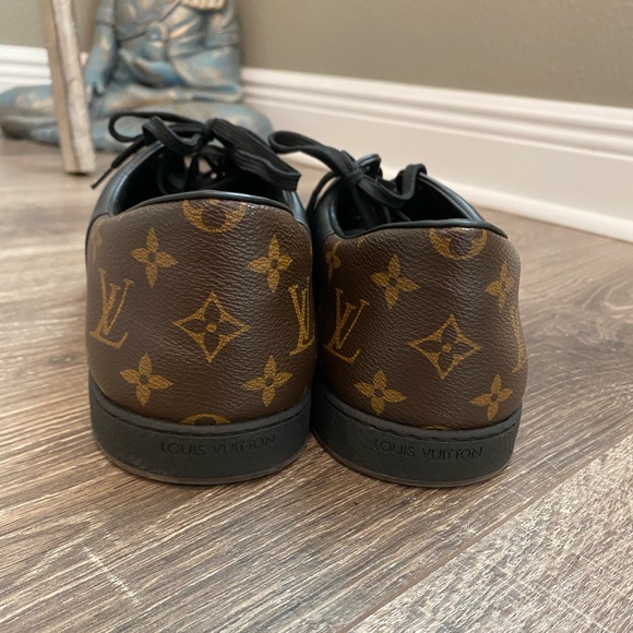 ⚡️⚡️⚡️Louis Vuitton size 11 - Picture 4 of 8